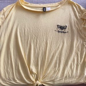 H&M “Let it Bee” Short Sleeve Shirt